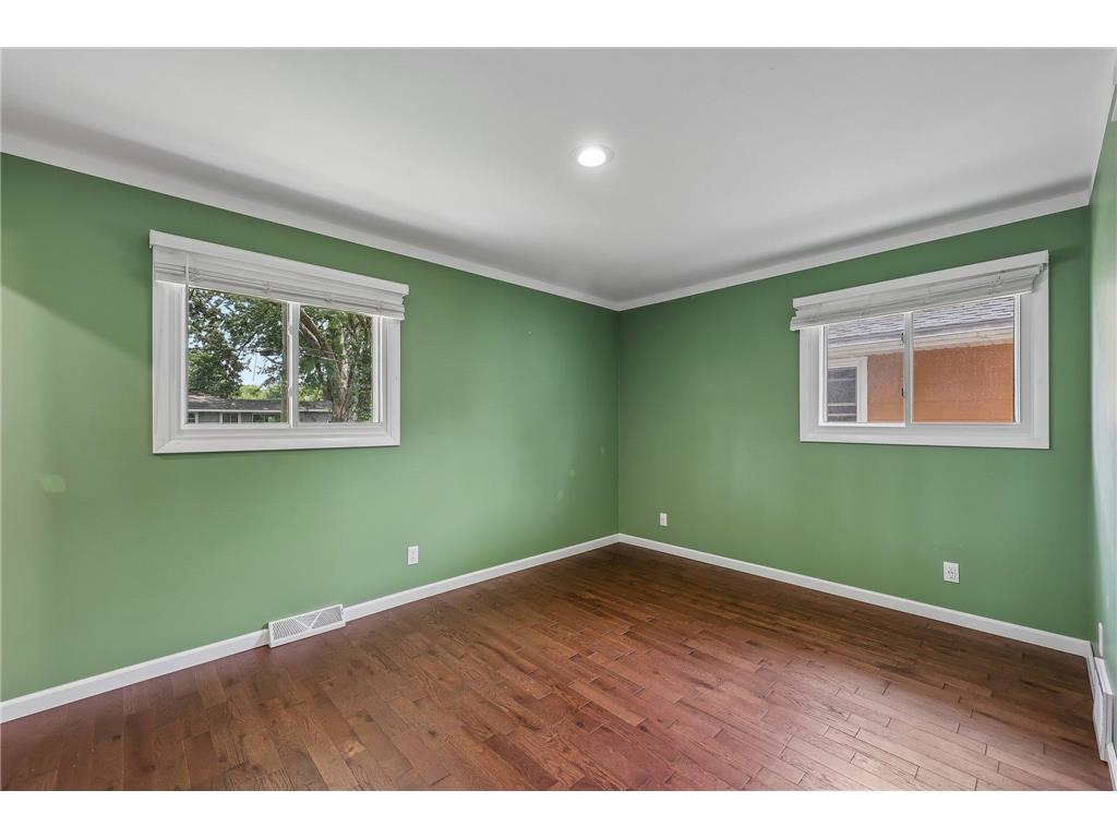 5518 Regent Avenue N Crystal MN 55429 7093728 image28