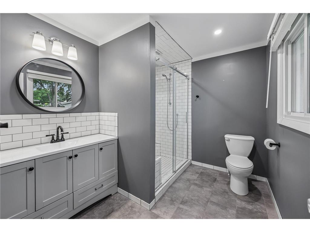 5518 Regent Avenue N Crystal MN 55429 7093728 image32