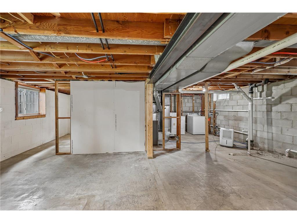 5518 Regent Avenue N Crystal MN 55429 7093728 image34