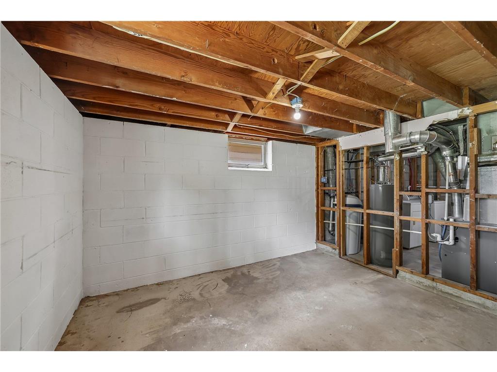 5518 Regent Avenue N Crystal MN 55429 7093728 image38