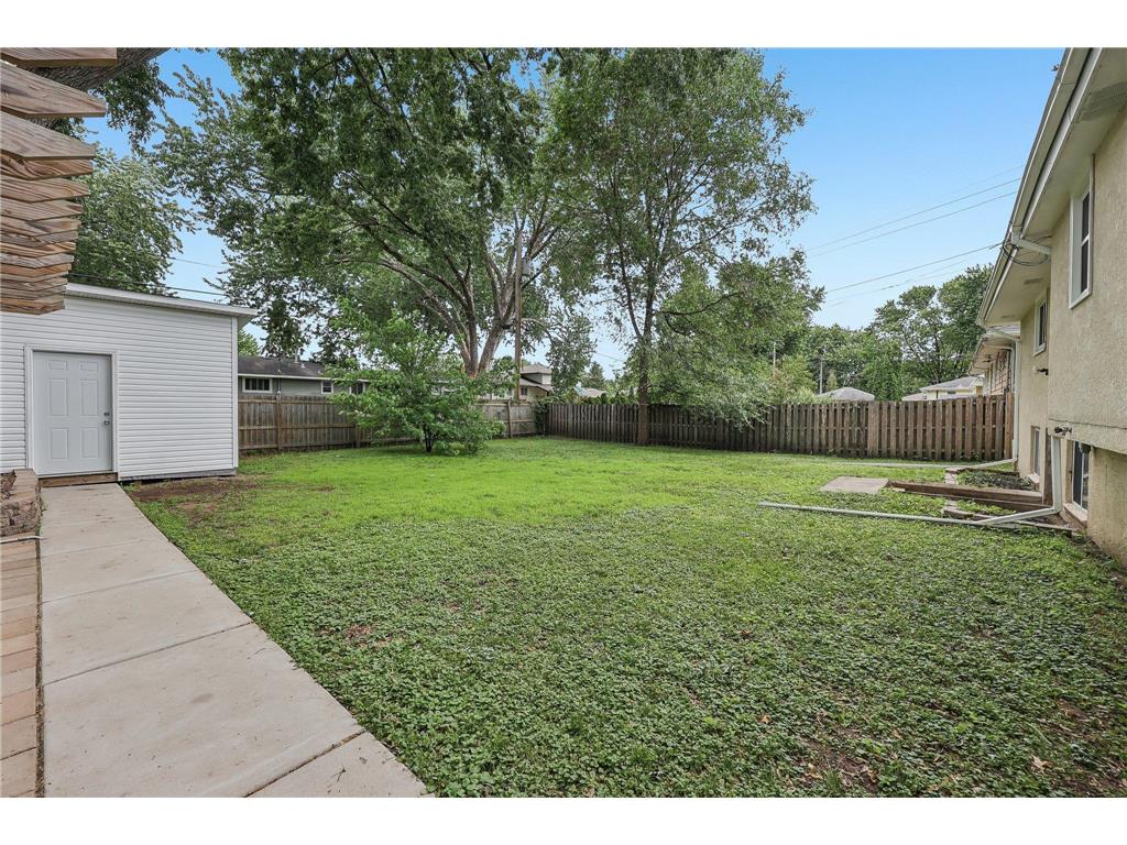 5518 Regent Avenue N Crystal MN 55429 7093728 image46