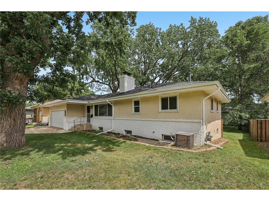 5518 Regent Avenue N Crystal MN 55429 7093728 image5