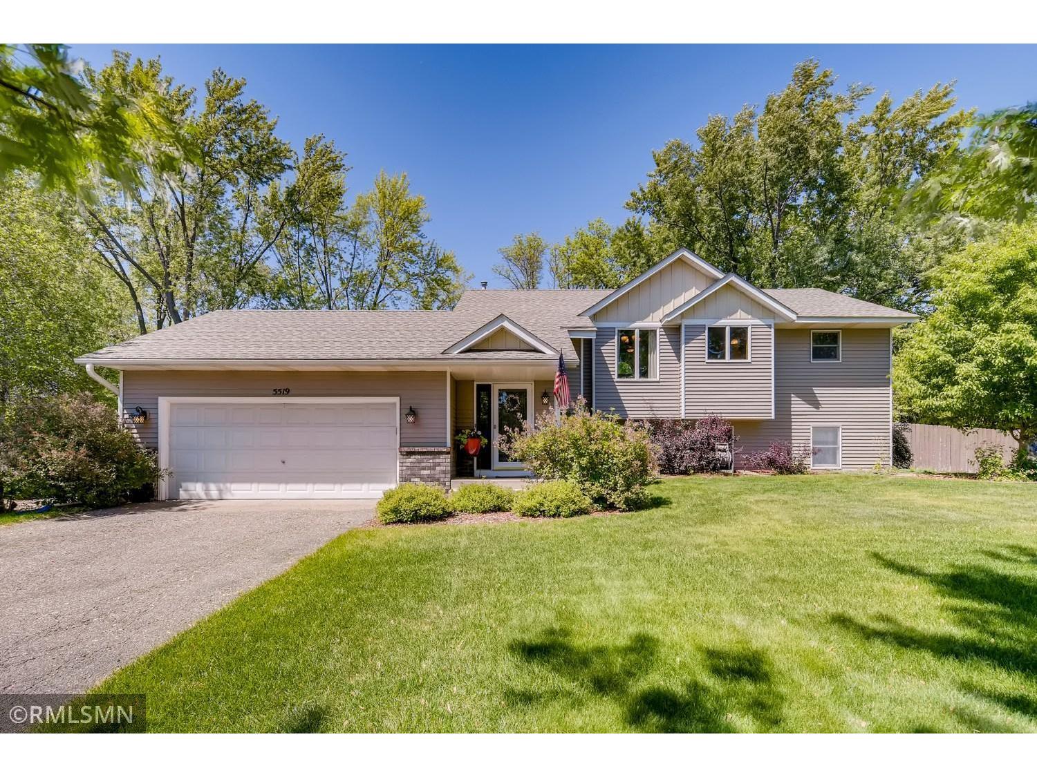 5519 Oakgreen Place N, Oak Park Heights, MN, 55082 MLS 5766745 Edina Realty