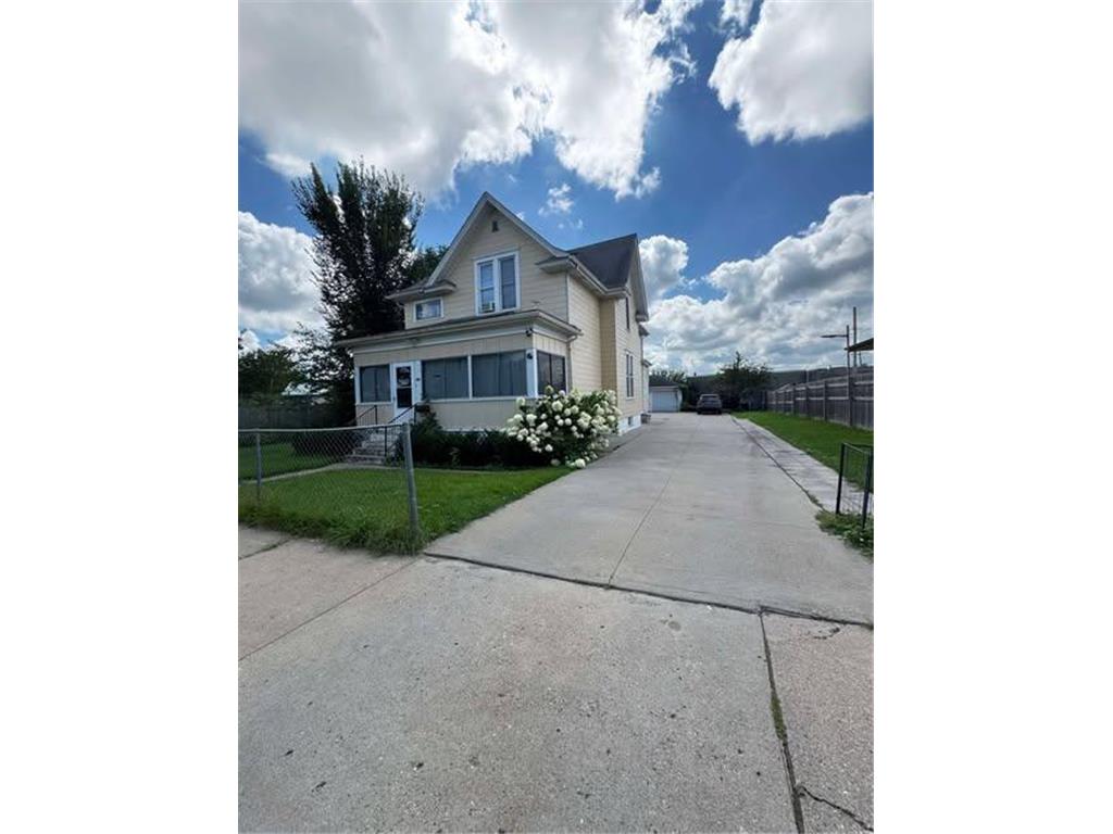 552 Burgess Street Saint Paul MN 55103 6777081 image1