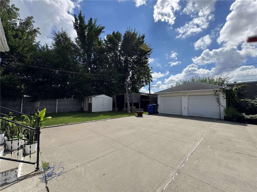 552 Burgess Street Saint Paul MN 55103 6777081 image3