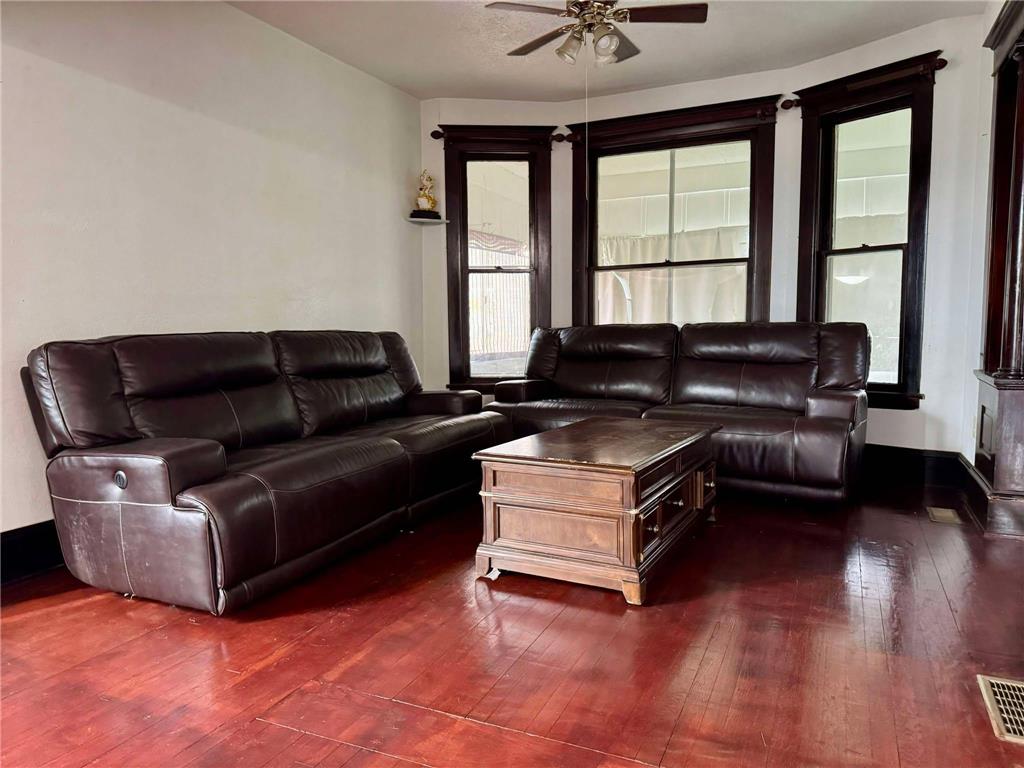 552 Burgess Street Saint Paul MN 55103 6777081 image5