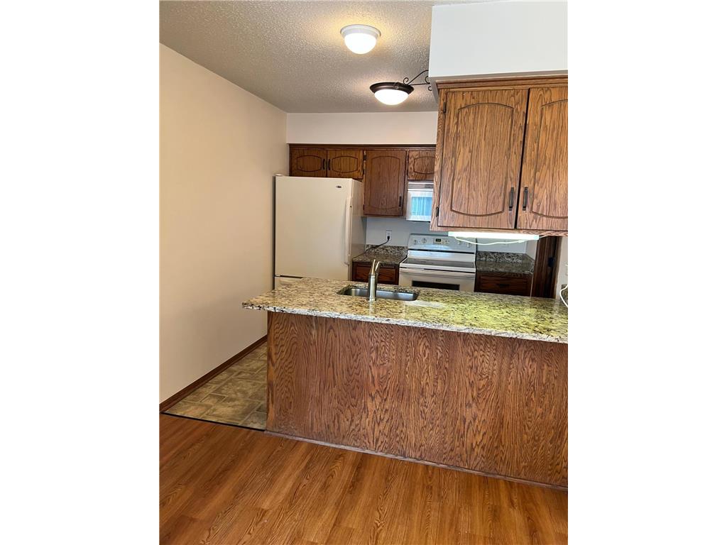 552 Donegal Circle Shoreview MN 55126 7047454 image11