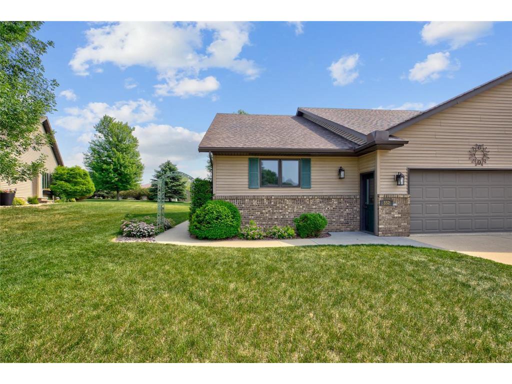 552 Southport Drive Fairmont MN 56031 6388209 image1