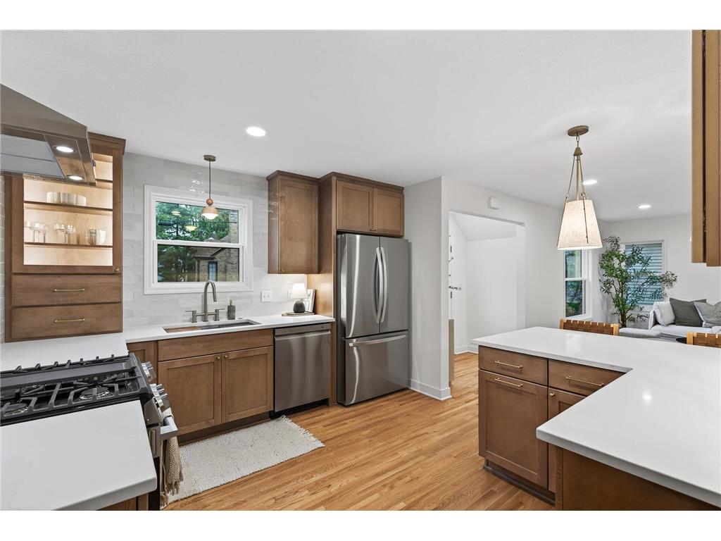 5521 W 42nd Street Saint Louis Park MN 55416 6803534 image2