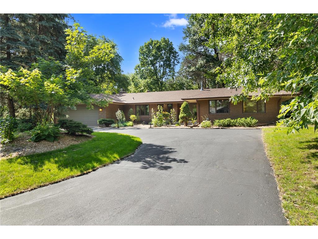 5521 W 93rd Street Bloomington MN 55437 6564535 image1