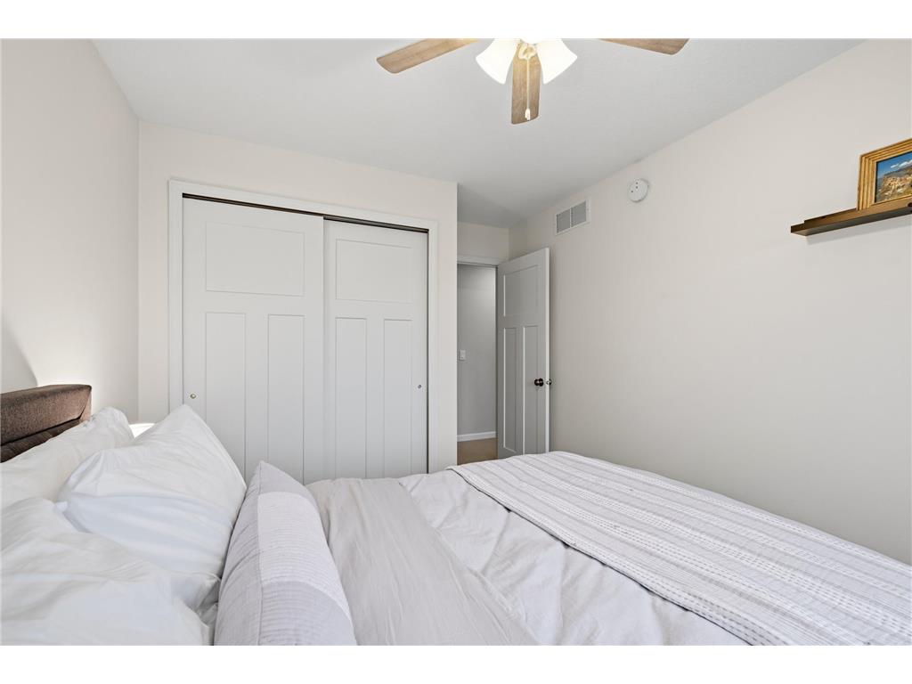 5521 Wisconsin Avenue N New Hope MN 55428 7041062 image25