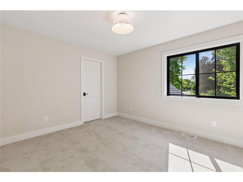 5521 Zenith Avenue S Edina MN 55410 7077733 image34