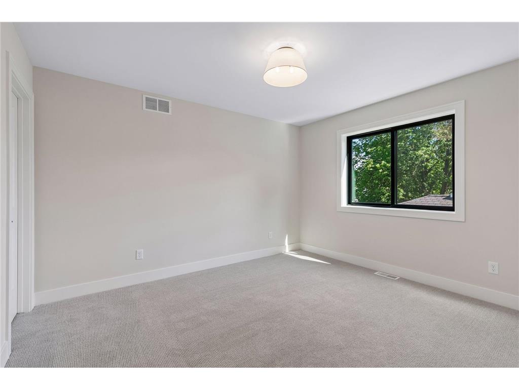5521 Zenith Avenue S Edina MN 55410 7077733 image36