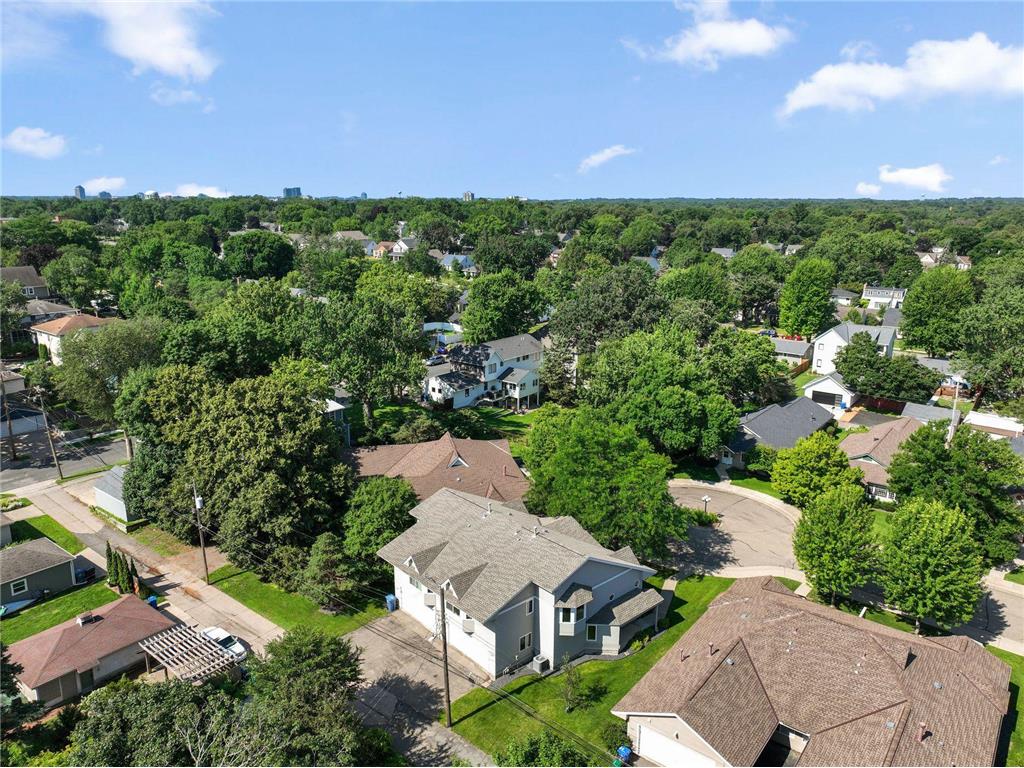 5523 Humboldt Circle Minneapolis MN 55419 7104275 image23