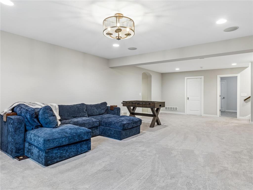 5524 Warden Avenue Edina MN 55436 7073704 image42