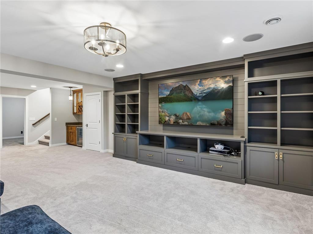 5524 Warden Avenue Edina MN 55436 7073704 image43