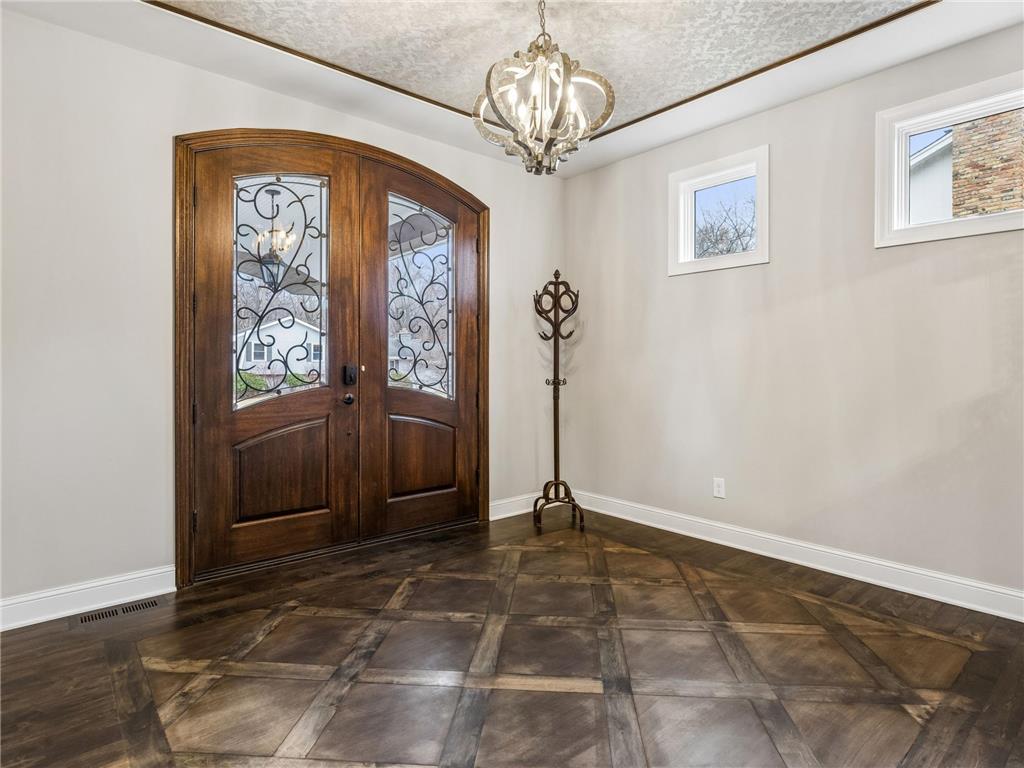 5524 Warden Avenue Edina MN 55436 7073704 image6