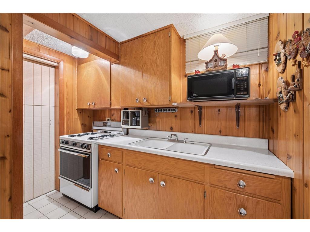 5526 Unity Avenue N Crystal MN 55429 7029913 image14