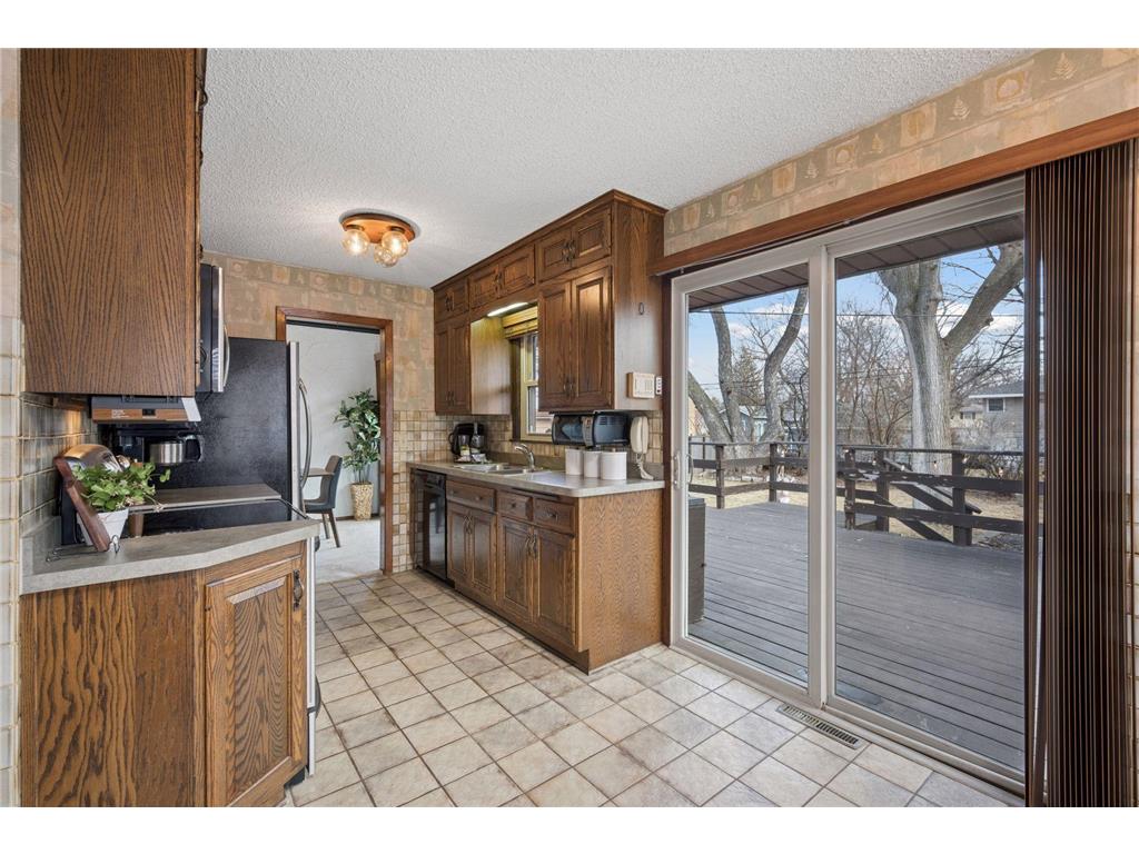 5526 Unity Avenue N Crystal MN 55429 7029913 image2