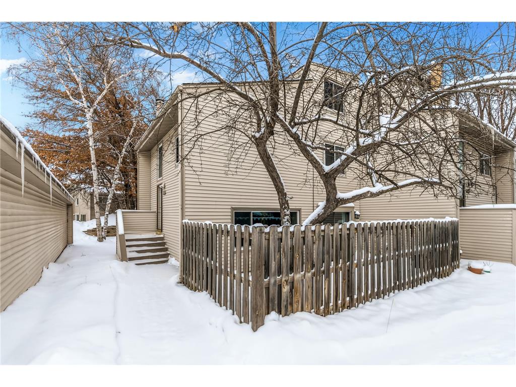 5527 E Bavarian Pass Fridley MN 55432 7006142 image1