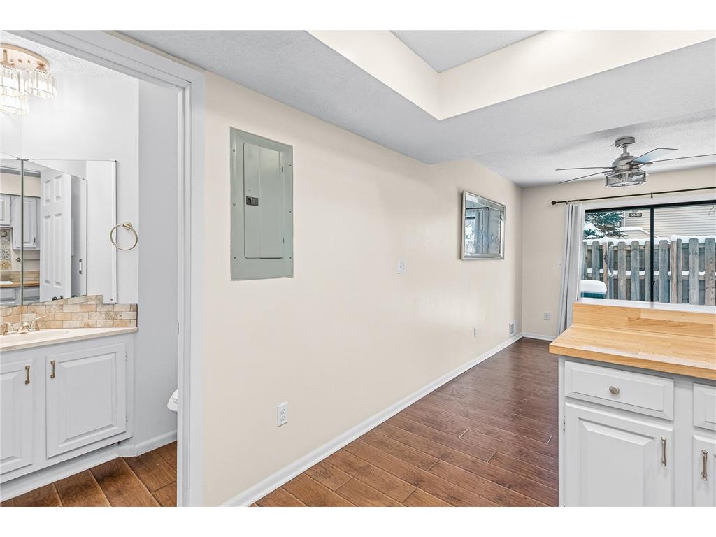 5527 E Bavarian Pass Fridley MN 55432 7006142 image13