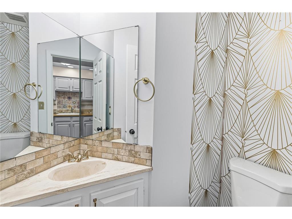 5527 E Bavarian Pass Fridley MN 55432 7006142 image14