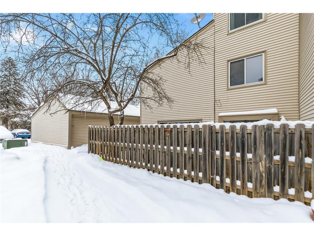 5527 E Bavarian Pass Fridley MN 55432 7006142 image28