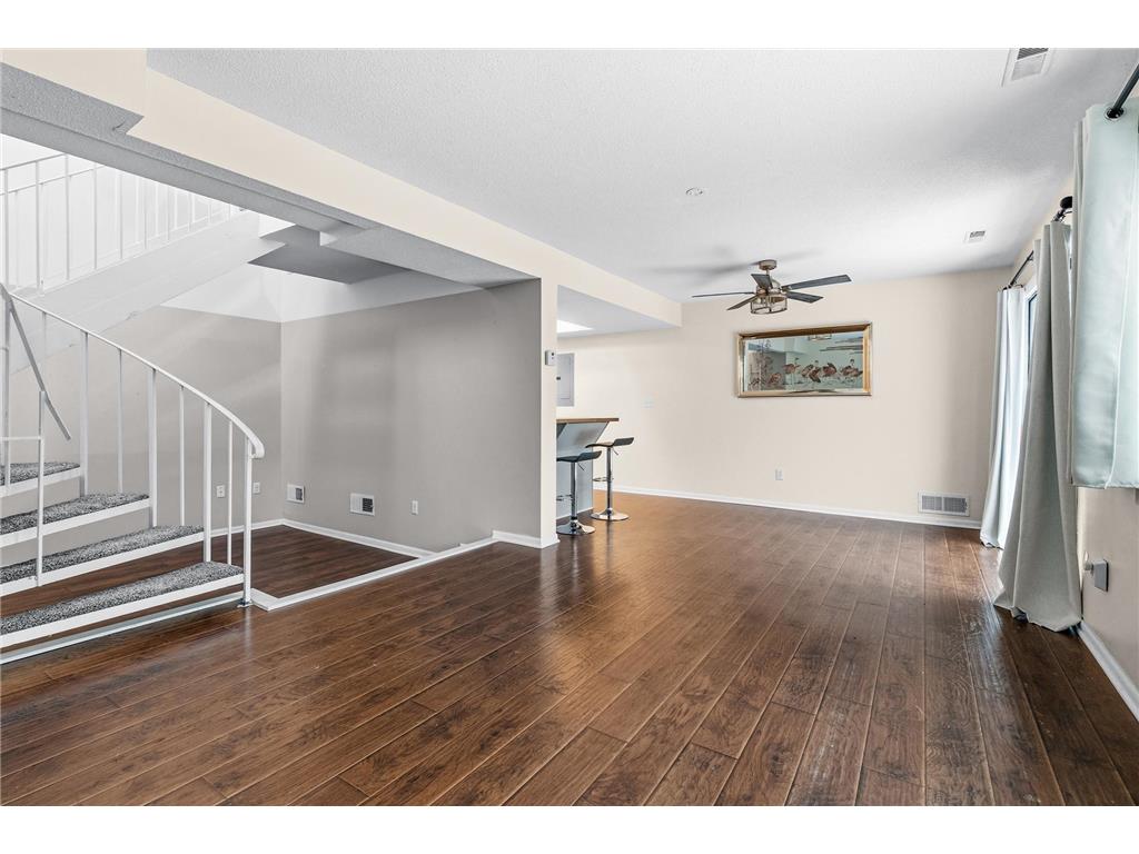 5527 E Bavarian Pass Fridley MN 55432 7006142 image6