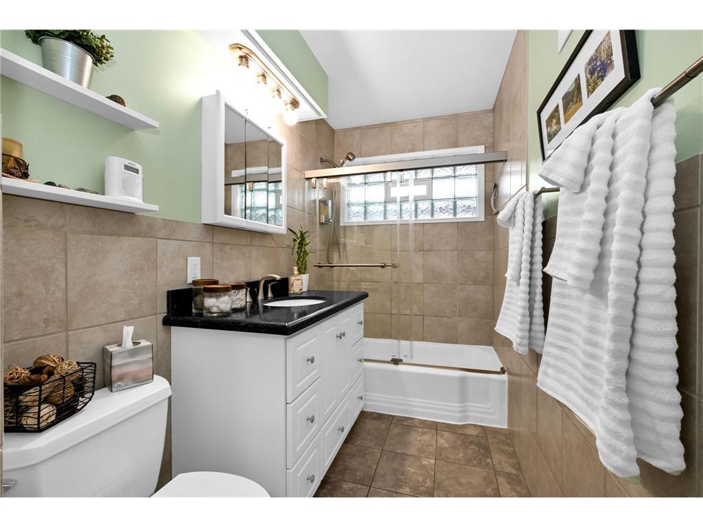 5528 29th Avenue S Minneapolis MN 55417 7075145 image20