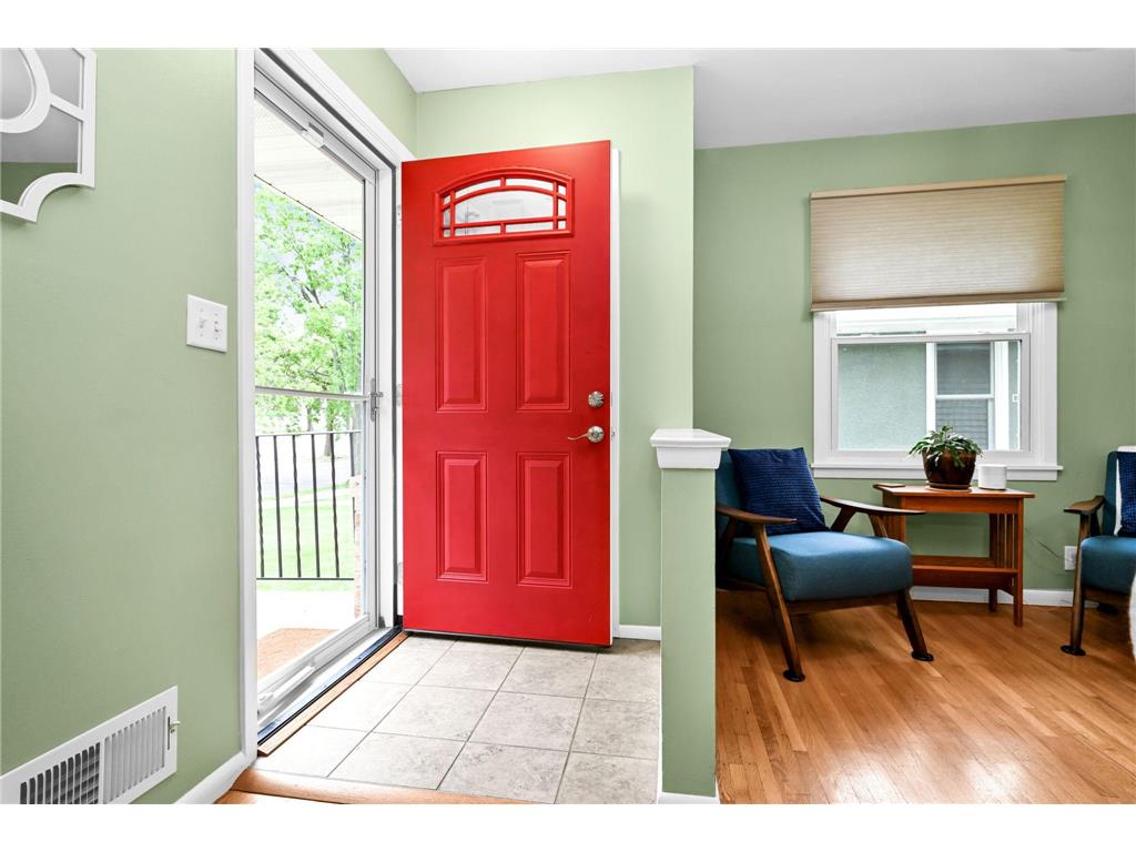 5528 29th Avenue S Minneapolis MN 55417 7075145 image3