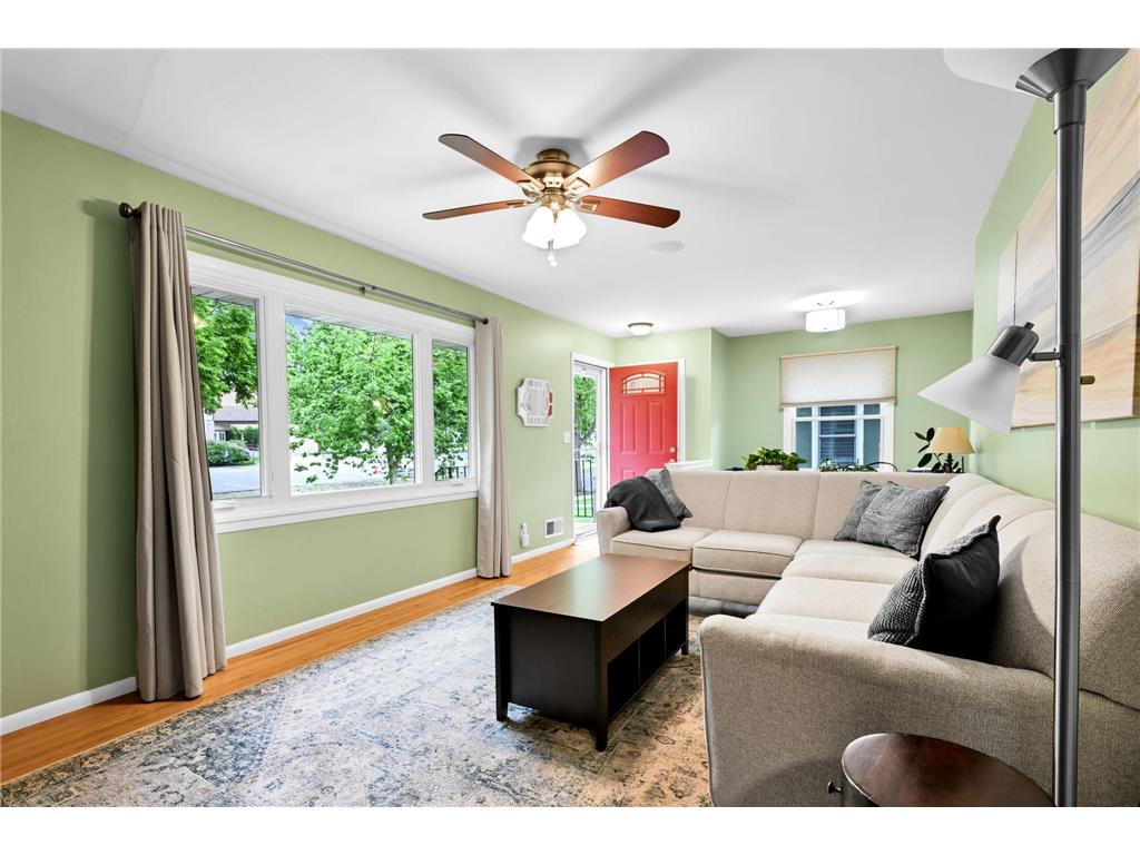 5528 29th Avenue S Minneapolis MN 55417 7075145 image4