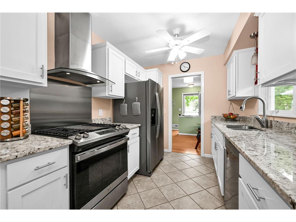 5528 29th Avenue S Minneapolis MN 55417 7075145 image9