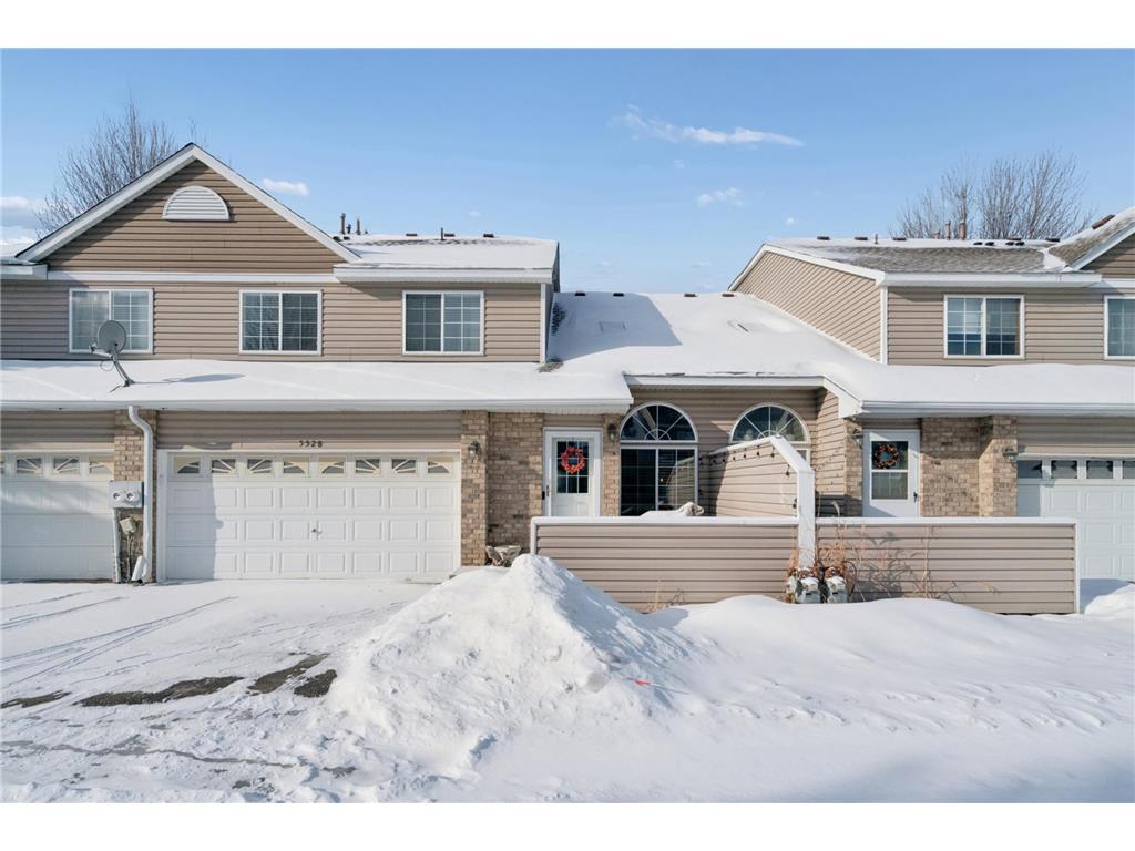 5528 E Fillmore Circle NE Fridley MN 55432 7010808 image1