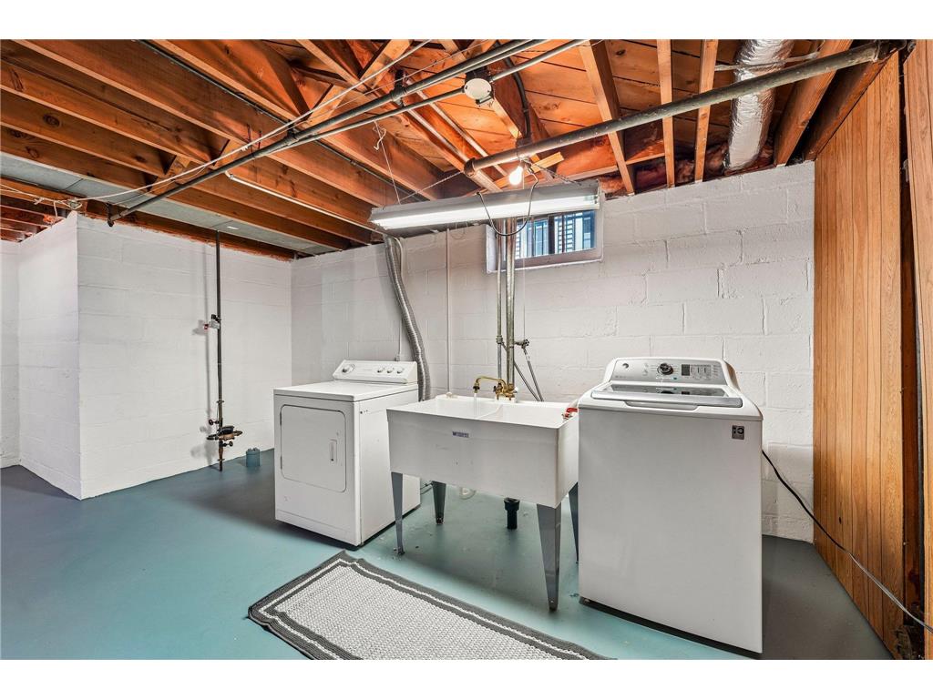 5529 Queen Avenue S Minneapolis MN 55410 6818397 image33