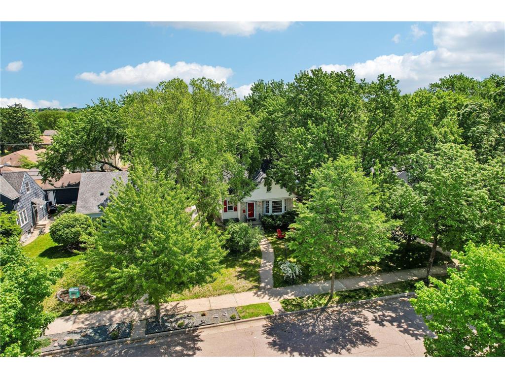 5529 Queen Avenue S Minneapolis MN 55410 6818397 image47