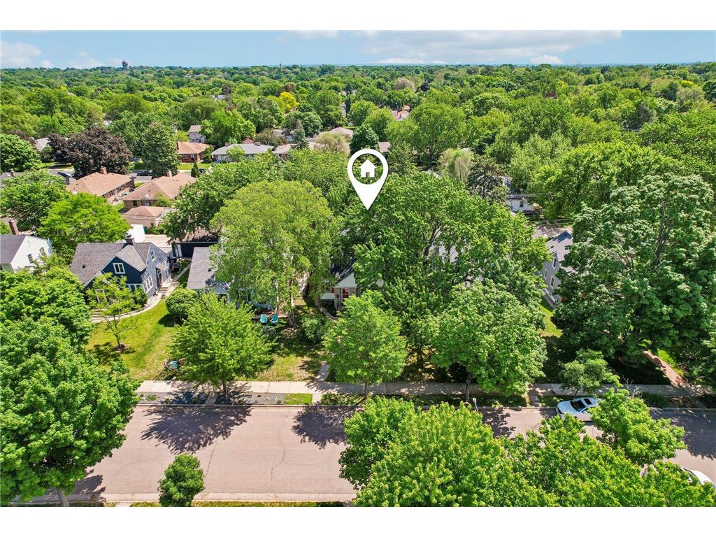 5529 Queen Avenue S Minneapolis MN 55410 6818397 image49