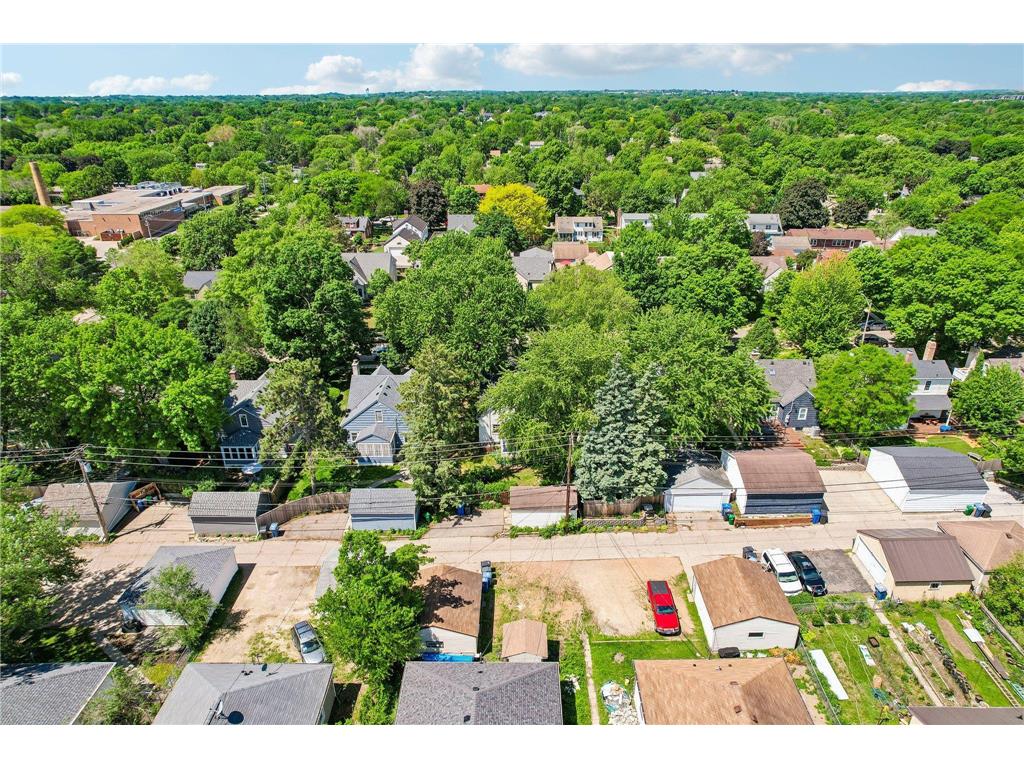 5529 Queen Avenue S Minneapolis MN 55410 6818397 image53