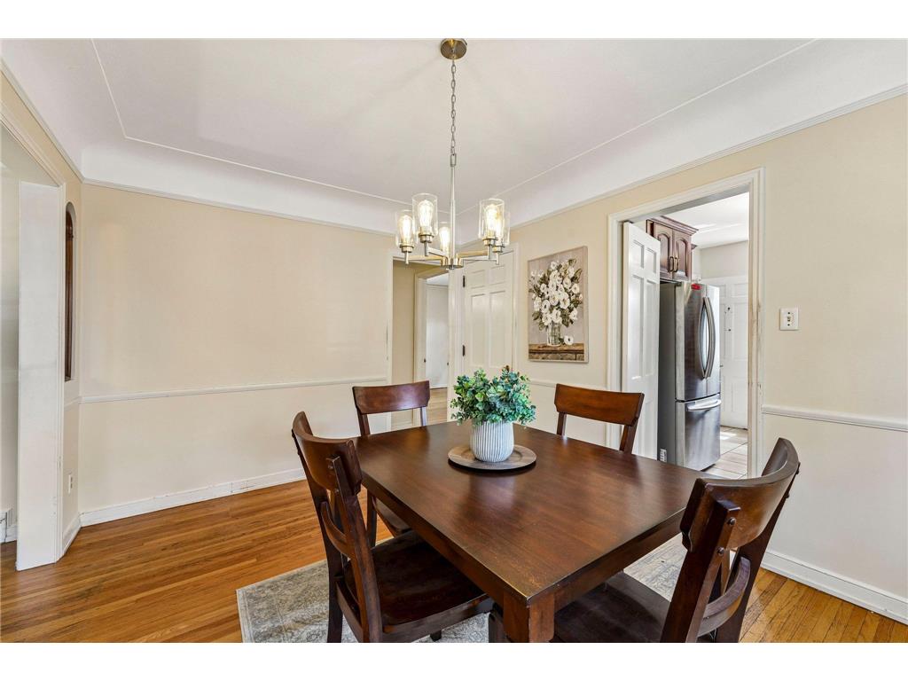 5529 Queen Avenue S Minneapolis MN 55410 6818397 image8