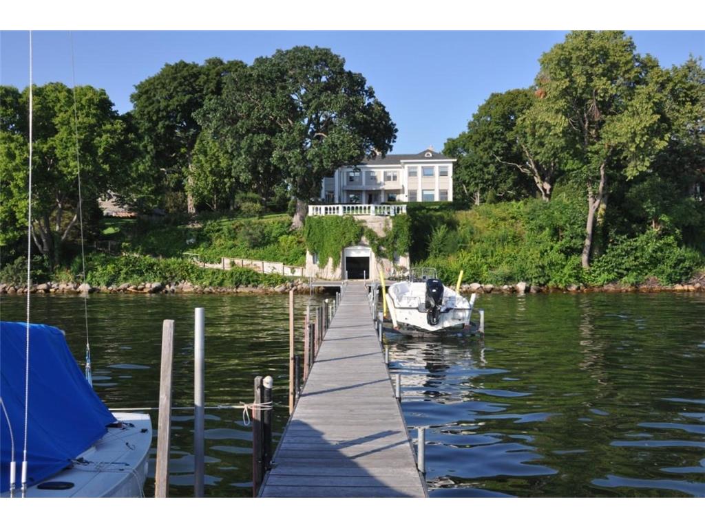 553 Harrington Road, Wayzata, MN, 55391 MLS 6158327 Edina Realty