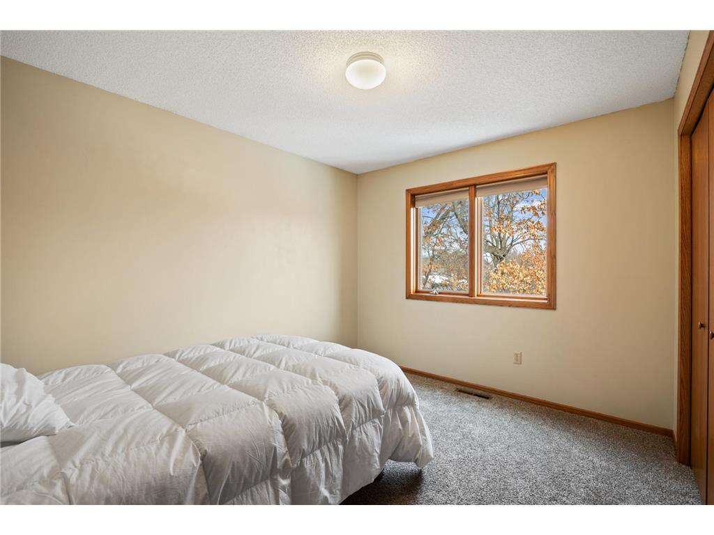 553 Hawthorn Road Lino Lakes MN 55014 7037954 image30