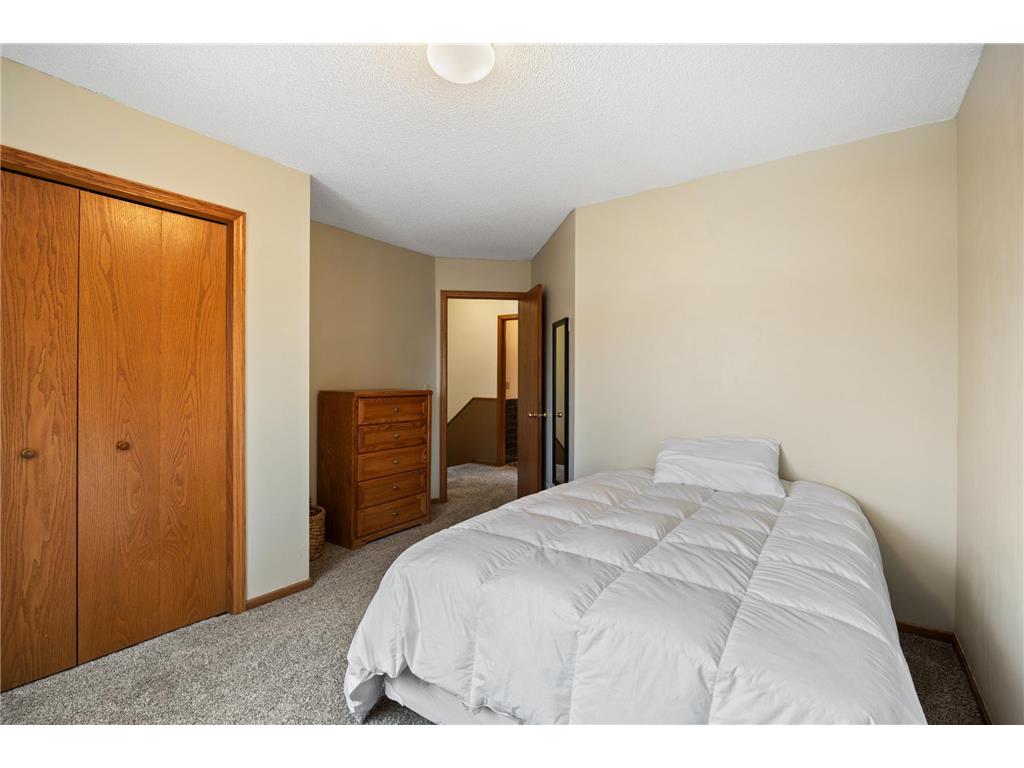 553 Hawthorn Road Lino Lakes MN 55014 7037954 image31