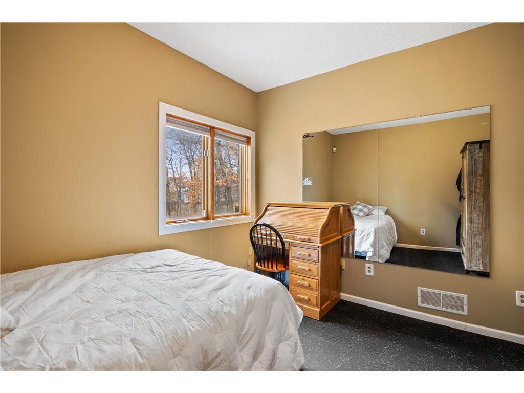 553 Hawthorn Road Lino Lakes MN 55014 7037954 image35