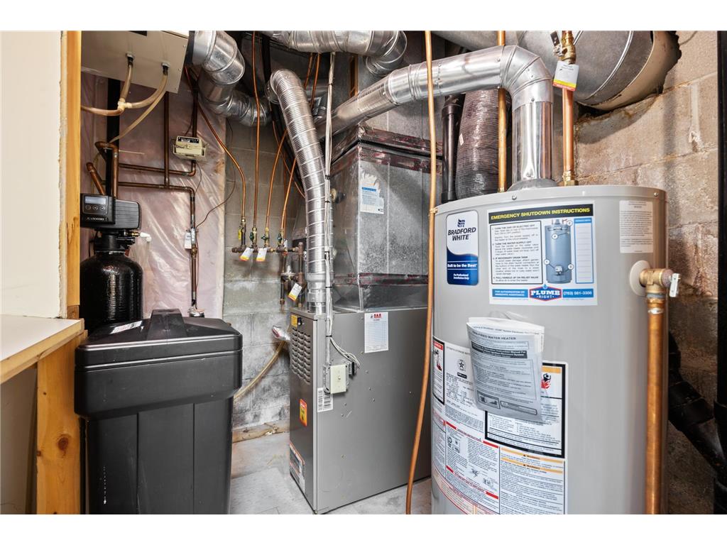 553 Hawthorn Road Lino Lakes MN 55014 7037954 image38