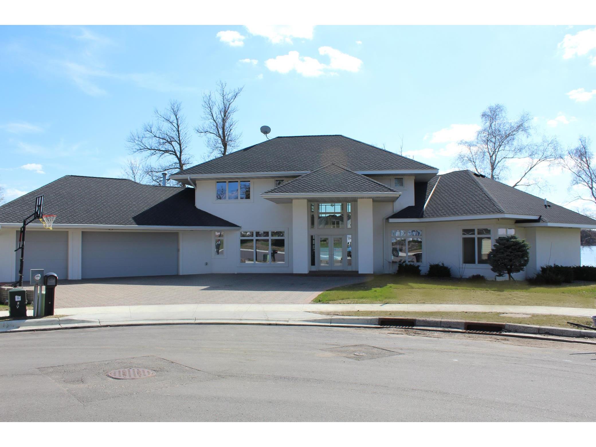 553 Lake Street N, Sauk Centre, MN 56378 MLS 5744026 Edina Realty