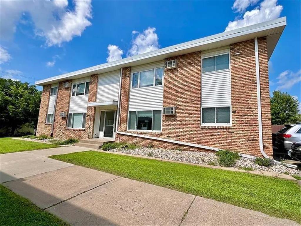 553 Lemon Street N #2 North Hudson WI 54016 6825969 image6