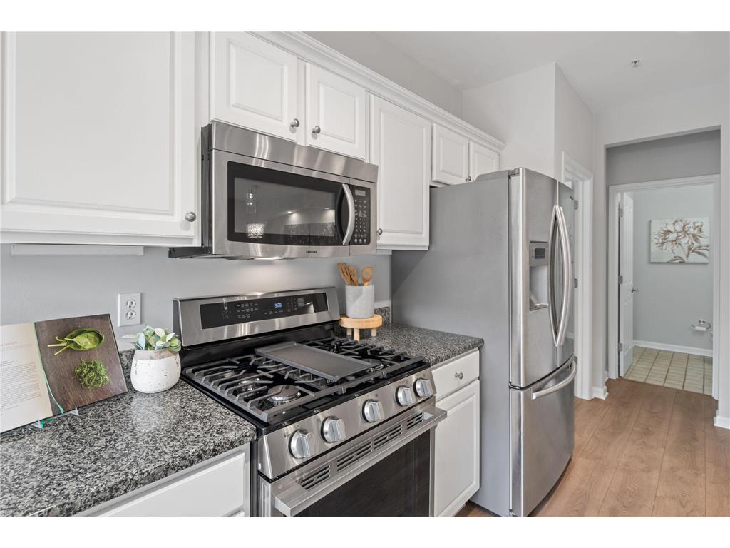 553 S 10th Street Minneapolis MN 55404 7063933 image11