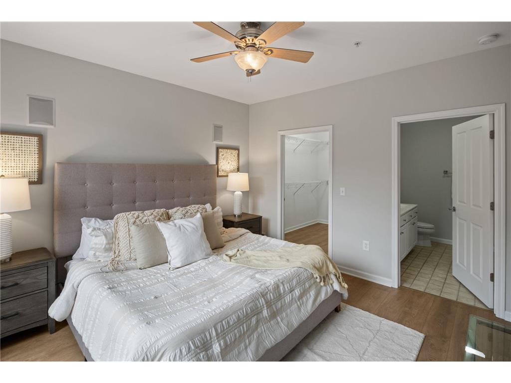 553 S 10th Street Minneapolis MN 55404 7063933 image16