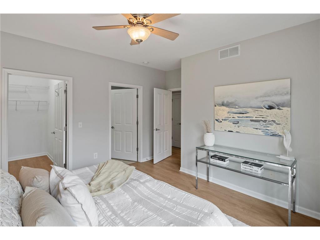 553 S 10th Street Minneapolis MN 55404 7063933 image17