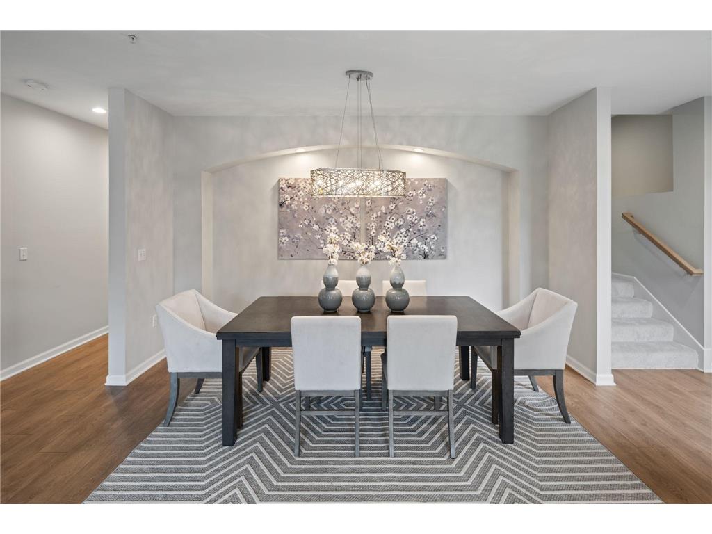 553 S 10th Street Minneapolis MN 55404 7063933 image2