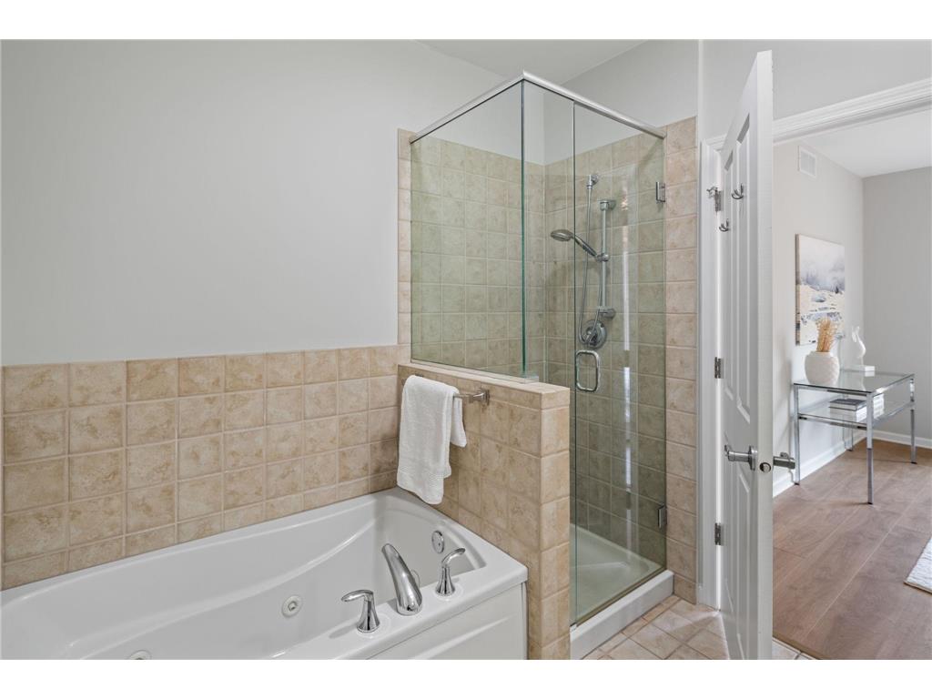 553 S 10th Street Minneapolis MN 55404 7063933 image20